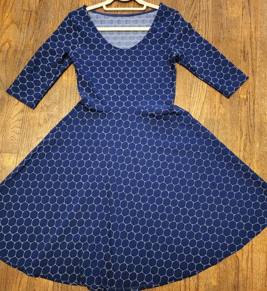 Leota Luxe Jacquard Navy Circle Dress - Picture 4 of 7